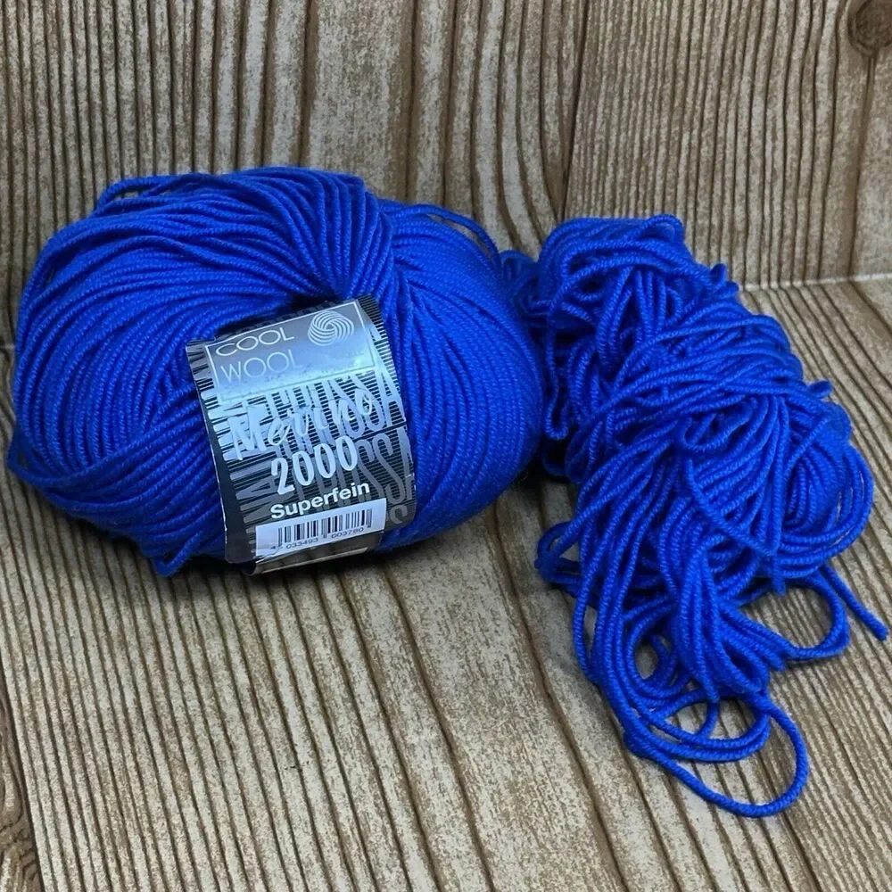Lana Grossa Cool Wool Merino‎ 2000 Yarn Superwash Sport Color #422 67 Grams